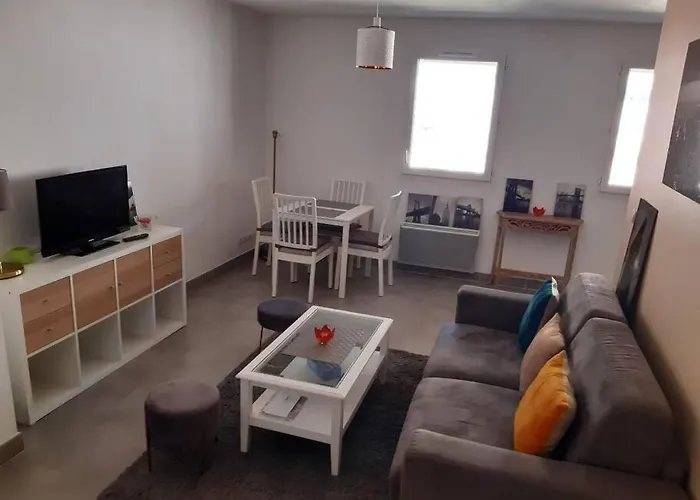 Appartement Avec Parking En Residence 4 Personnes 15Min Plage